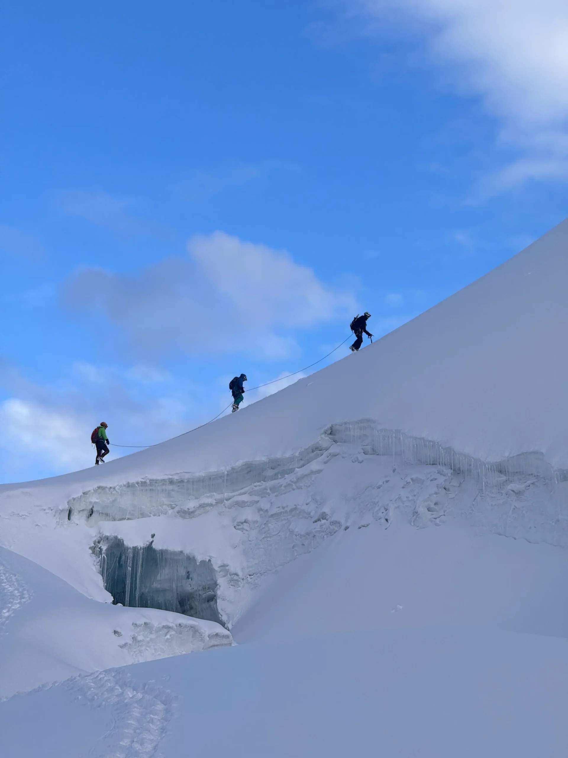 Vallunaraju summit view
